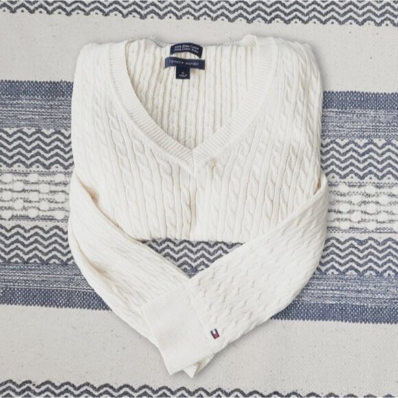 Tommy Hilfiger 100٪ Pima Cotton V Neck Cable Knit Pullover- Size M - Picture 3 of 15